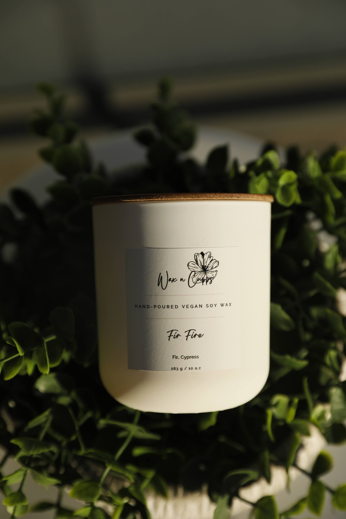 Luxury Scented Candles - Fir Fire - 10 oz